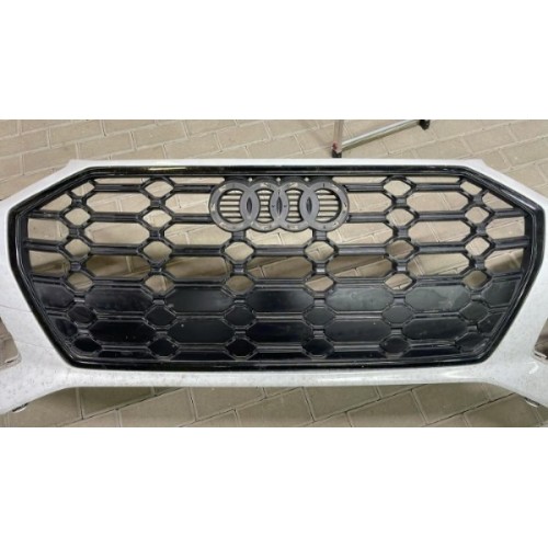 Решетка радиатора grill S-Line Audi Q5 FY в сборе 21-24 оригинал без эмблемы 80A853651AHRN4, 80A-853-651-AH-RN4 купить на разборке в Киеве