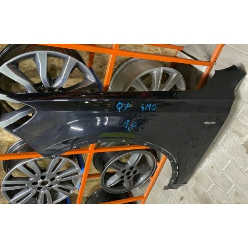 Крыло переднее левое Audi Q7 4M 16–24 оригинал голое 4M0821105D, 4M0-821-105-D купить на разборке в Киеве