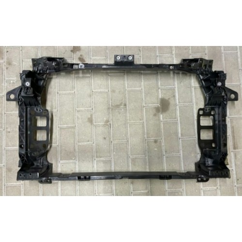 Телевизор передняя панель радиатора Audi Q7 4M 16-20 ОАЭ 4M0805594, 4M0-805-594 купить на разборке в Киеве