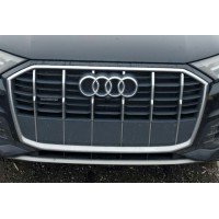 Решетка радиатора grille с эмблемой оригинал Audi Q7 4M 20–24 рестайл 4M0853651AF 4M0-853-651-AF купить на разборке в Киеве