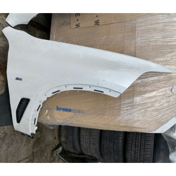 Крыло переднее правое BMW X5 G05 голое 7492364 41007492364 купить на разборке в Киеве в Одессе в Виннице отправляем в другие города