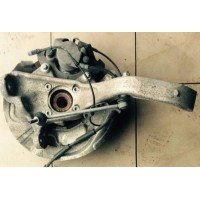 Кулак поворотный цапфа ступица перед лево BMW X5 F15 13-18 год 6869869 купить на разборке в Киеве в Одессе в Виннице отправляем в другие города