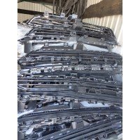 Решетка в передний бампер центральная BMW X5 F15 13-18 год 51117294475 купить с разборки в Киеве в Борисполе в Белой Церкви в Одессе в Виннице в Житомире в Ровно
