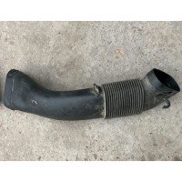 Воздуховод воздушного фильтра и воздухозаборника BMW X6 F16 N57 8514007 13718514007 купить на разборке в Киеве в Одессе в Виннице отправляем в другие города