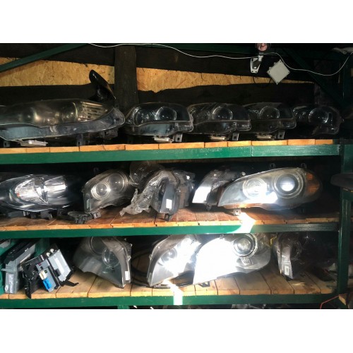 Фара передняя правая BMW X6, E71, 07-13, 63117204280, 63117287014, 63117271372 Фара передняя правая BMW X6, E71, 07-13, 63117204280, 63117287014, 63117271372