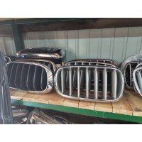 Решетка радиатора капота, ноздря капота левая BMW X6 F16 13-18 год 1117316075 купить с разборки в Киеве в Борисполе в Белой Церкви в Одессе в Виннице в Житомире в Ровно