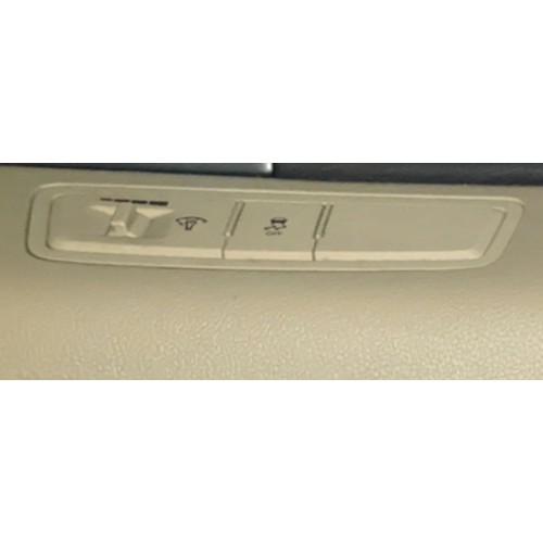 Блок кнопок подсветки приборов Hyundai Sonata Hybrid 10-15 США 949503S500YDA, 94950-3S500-YDA купить на разборке в Киеве доставка в другие города