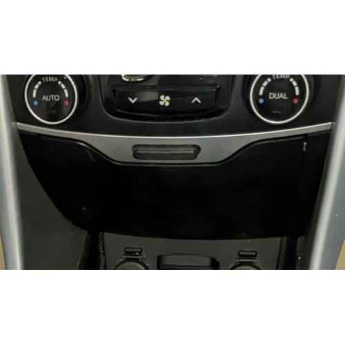 Бардачок карман центральной консоли Hyundai Sonata 10-14 США 847803S000, 84780-3S000 купить на разборке в Киеве доставка в другие города