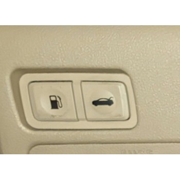 Кнопки открытия багажника и бензобака беж Hyundai Sonata 10-14 США 937003S000YDA 93700-3S000-YDA купить на разборке в Киеве в Виннице в Одессе доставка в другие города