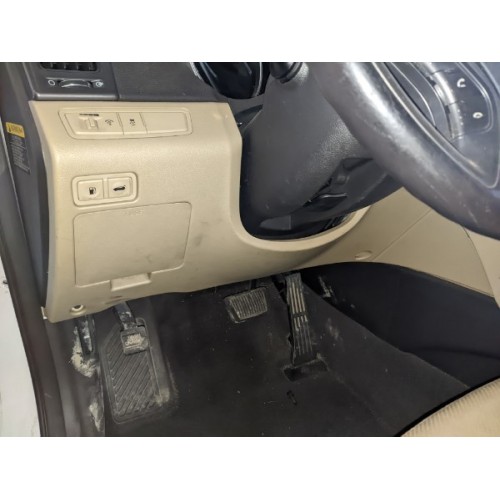 Накладка колени водителя бежевый Hyundai Sonata Hybrid 10-15 США 847513S000RAS, 84751-3S000-RAS купить на разборке в Киеве доставка в другие города