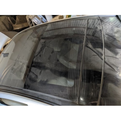 Панорама в сборе Hyundai Sonata Hybrid 10-15 США 816003S000TX, 81600-3S000TX купить на разборке в Киеве доставка в другие города