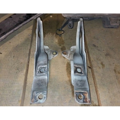 Петля капота левая Hyundai Sonata 10-14 YF США в Киеве 791103S000