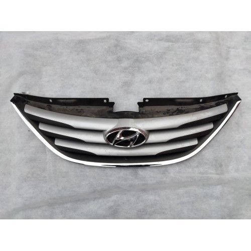 Решетка радиатора Hyundai Sonata 10-14 YF США, 863503S000