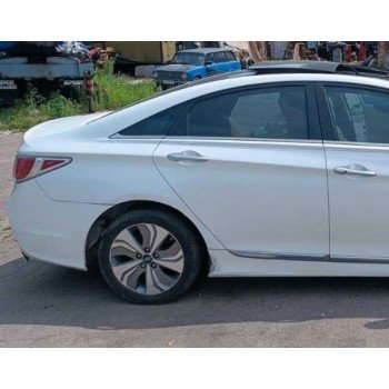 Четверть крыло задняя правая Hyundai Sonata 10-14 YF США 702004RA00 70200-4RA00 купить на разборке в Киеве в Одессе доставка в другие города