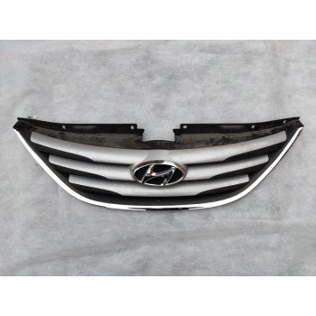 Решетка радиатора grill Hyundai Sonata 10-14 YF USA 863503S000 с разборки в Луцке в Чернівцях в Одессе в Киеве в Виннице у Львові в Харькове