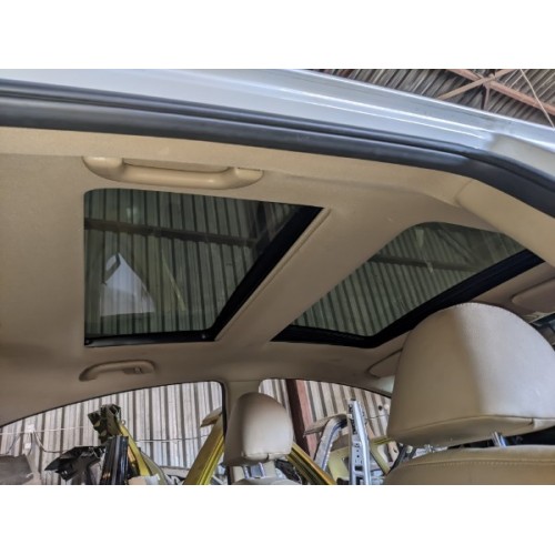Потолок обшивка потолка под панораму беж Hyundai Sonata Hybrid 10-15 США 854104R050YDAAQ, 85410-4R050-YDAAQ купить на разборке в Киеве доставка в другие города