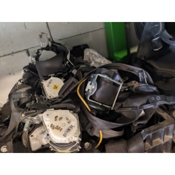 Ремень безопасности водителя перед лево Hyundai Sonata Hybrid 10-15 YF США 888104R000RY 88810-4R000-RY купить на разборке в Киеве в Одессе в Виннице доставка в другие города