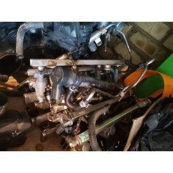Топливная рейка Hyundai Sonata Hybrid 10-15 YF США 353402G300 35340-2G300 купить на разборке в Киеве в Одессе доставка в другие города Топливная рейка Hyundai Sonata Hybrid 10-15 YF США 353402G300 35340-2G300 купить на разборке в Киеве в Одессе доставка в другие города