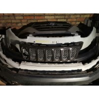 Бампер передний комплектный с решеткой радиатора Jeep Compass 11-16 USA 068109861AD 68109861AD купить на разборке в Киеве в Одессе в Виннице отправляем в другие города