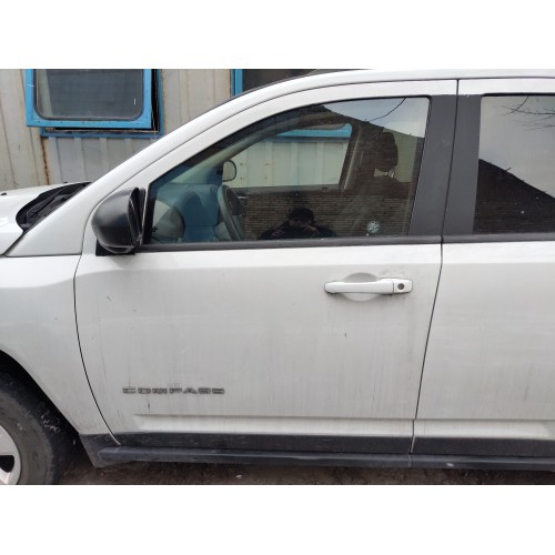 Дверь передняя левая белая голая Jeep Compass 11-16 USA 68079387AC, 068079387AC купить на разборке в Киеве отправка в другие города