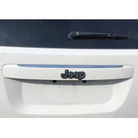 Молдинг двери багажника с хромом Jeep Compass 11-16 USA с подсветкой номера и ручкой 5LV00DX8AC купить на разборке в Киеве в Одессе в Виннице отправка в другие города