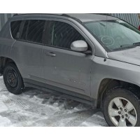 Молдинг дверь стекло центральный перед правый Jeep Compass 11-16 USA 05074714AC 5074714AC купить на разборке в Киеве в Виннице в Одессе отправляем в другие города