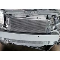 Радиатор охлаждения основной 2.0 2.4 Jeep Compas 14-16 USA 068004049AB 68004049AB купить на разборке в Киеве в Виннице в Одессе отправляем в другие города Радиатор охлаждения основной 2.0 2.4 Jeep Compas 14-16 USA 068004049AB 68004049AB купить на разборке в Киеве в Виннице в Одессе отправляем в другие города