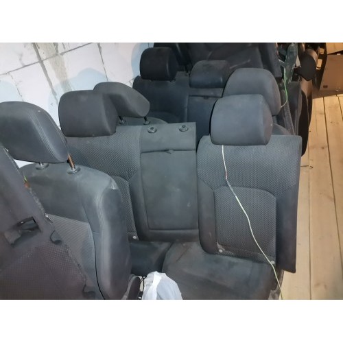 Салон Jeep Compas 11-14 USA купить на разборке в Киеве в Виннице в Одессе 1UD82XDVAB, 5YC46XDVAA, 1UD86DK2AB, 1UD84XDVAB, 5YC45XDVAA, 1UD85DK2AB