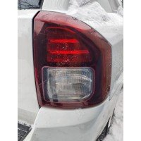 Задний фонарь в правое крыло рестайл Jeep Compass 11-16 USA 05272908AB 5272908AB купить на разборке в Киеве в Одессе в Виннице отправляем в другие города