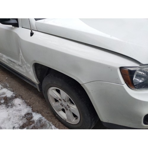 Крыло переднее правое белое Jeep Compass 11-16 USA 68085302AA купить на разборке в Киеве отправка в другие города Крыло переднее правое белое Jeep Compass 11-16 USA 68085302AA купить на разборке в Киеве отправка в другие города