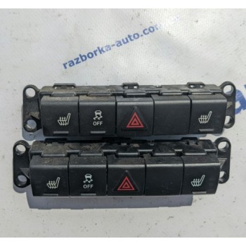 Блок кнопок подогрев сидений и аварийки Jeep Patriot 11-17 USA P68044103AB 68044103AB купить на разборке в Киеве в Одессе в Виннице отправляем в другие города