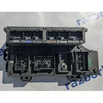 Блок предохранителей подкапотный Jeep Patriot USA 04692343AC 4692343AC купить на разборке в Киеве в Одессе в Виннице отправляем в другие города