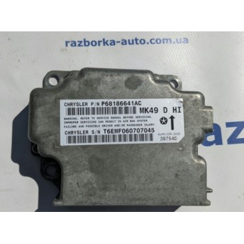 Блок подушек безопасности srs airbag компьютер Jeep Patriot 11-17 USA P68186641AC 68186641AC купить на разборке в Киеве в Одессе в Виннице отправка в другие города