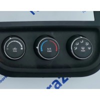 Блок управления климатом Jeep Compass 11-16 P55111278AD 55111278AD купить на разборке в Киеве в Одессе в Виннице отправляем в другие города