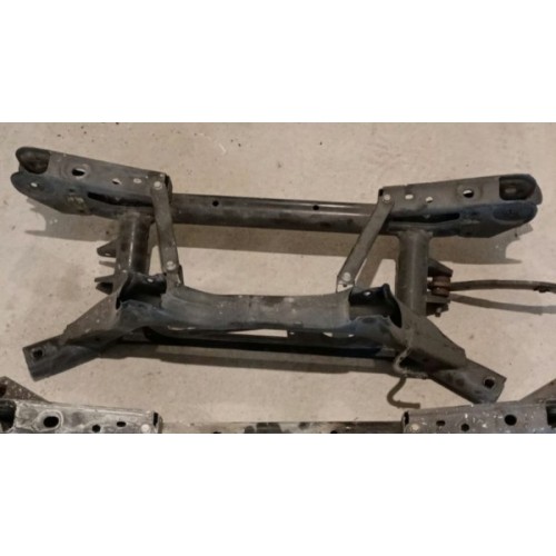 Подрамник задний FWD передний привод Jeep Compas 11-16 USA 068211933AB, 68211933AB купить на разборке в Киеве в Одессе в Виннице
