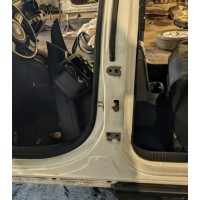 Стойка кузова центральная левая Jeep Patriot 11-17 USA 68019177AB 68019177AA купить на разборке в Киеве в Одессе в Виннице отправляем в другие города