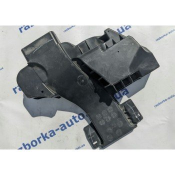 Воздухоприемник воздушного фильтра Jeep Patriot USA 4593913AB 04593913AB купить на разборке в Киеве в Одессе в Виннице отправляем в другие города