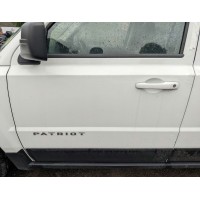 Дверь передняя левая белая голая Jeep Patriot 11-17 USA 068079391AD 68079391AD купить на разборке в Киеве в Одессе отправляем в другие города