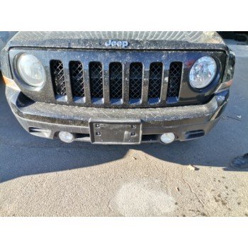 Бампер передний комплектный Jeep Patriot 11-17 USA 068091521AA 68091521AA купить на разборке в Киеве в Одессе в Виннице отправляем в другие города