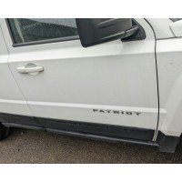 Дверь передняя правая белая голая Jeep Patriot 11-17 USA 68079390AD 068079390AD купить на разборке в Киеве в Одессе отправляем в другие города