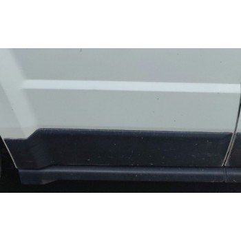 Накладка порога порог зад правый Jeep Patriot 11-17 USA 068081432AB 68081432AB купить на разборке в Киеве в Одессе в Виннице отправляем в другие города