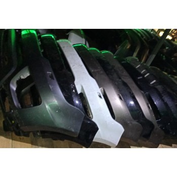 Бампер передний голый Range Rover Sport L494 13- LR063751 LR098918 купить с разборки в Киеве в Черновцах в Одессе в Запорожье в Харькове в Ровно в Виннице в Днепре