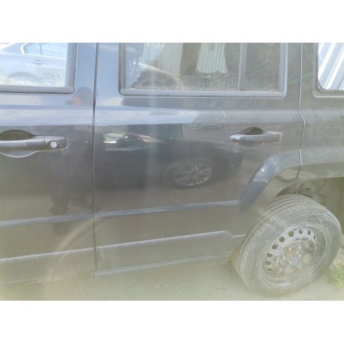 Дверь задняя левая голая Jeep Patriot 11-17 USA 068079389AD, 68079389AD купить на разборке в Киеве в Одессе в Виннице отправка в другие города