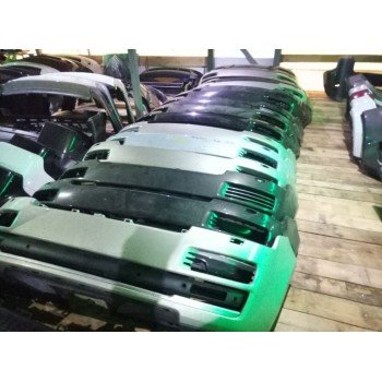 Бампер передний голый Range Rover l405 12- LR044303 купить с разборки в Киеве в Черновцах в Одессе в Запорожье в Харькове в Ровно в Виннице в Днепре