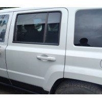 Стекло задней левой двери Jeep Patriot 11-17 USA 05155455AB 5155455AB купить на разборке в Киеве в Виннице в Одессе отправляем в другие города