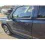 Молдинг дверь стекло центральный перед левый Jeep Patriot 11-17 USA 05067755AA 5067755AA купить на разборке в Киеве в Виннице в Одессе отправляем в другие города