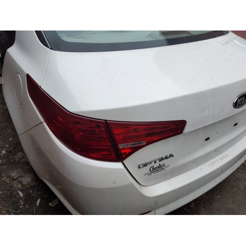 Задний наружный фонарь левое крыло Kia Optima 10-15 США, 92401-2T010