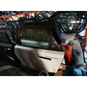 Дверь задняя левая голая Range Rover Velar L560 17 - купить с разборки в Киеве в Ровно в Виннице в Черновцах в Одессе в Запорожье в Харькове в Днепре