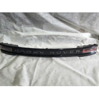 Фонарь задний центральный Range Rover Velar L560 17 - J8A2-13192-CE купить на разборке в Одессе в Запорожье в Киеве в Харькове в Днепре в Ровно в Виннице в Черновцах