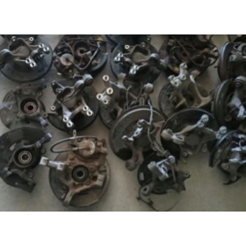 Цапфа со ступицей передняя правая R18 Toyota Avalon 12-18 USA 4321106240 43211-06240 купить на разборке в Киеве в Одессе в Виннице отправляем в другие города